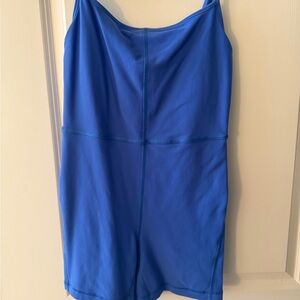 Aritzia Vibrant Blue Bike Shorts